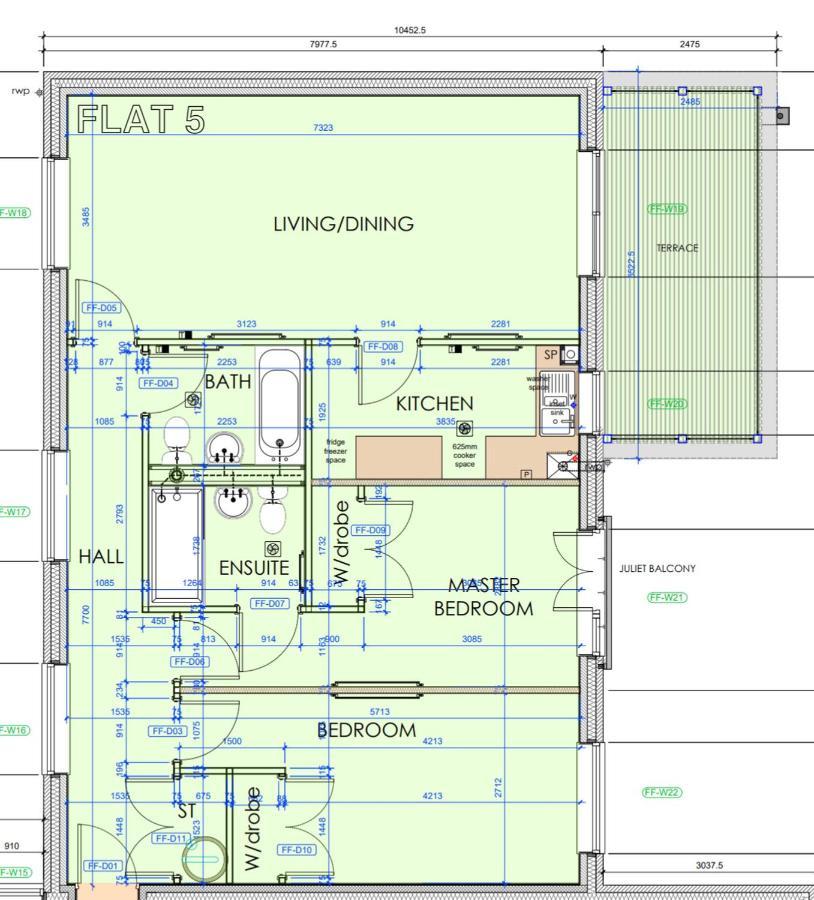 Exec 2bed 2bath Serviced Balcony Parking Apartment Milton Keynes