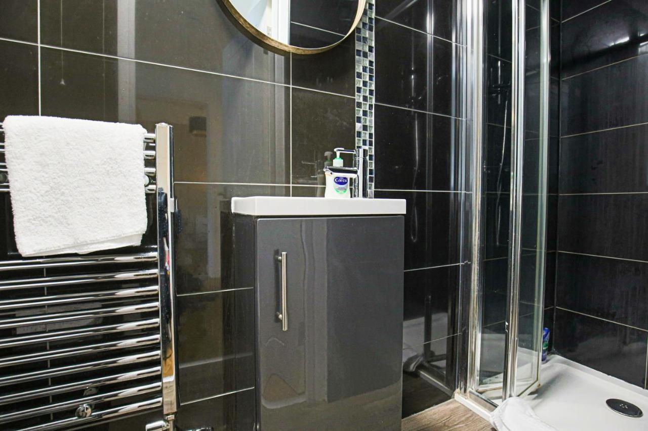 Holiday home Mk House: Family-friendly With Pool Table & Entertainment *