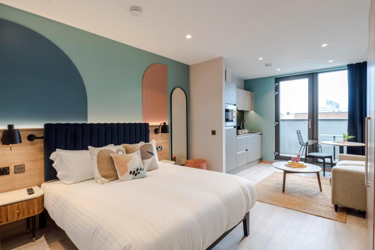 Aparthotel Your I *