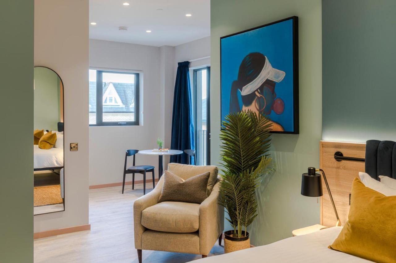 Aparthotel Your I