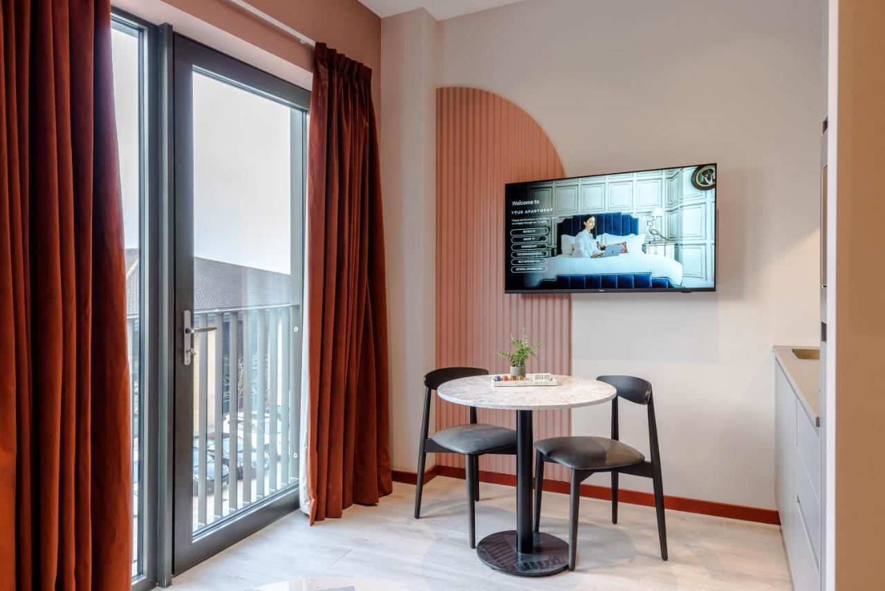 Aparthotel Your I