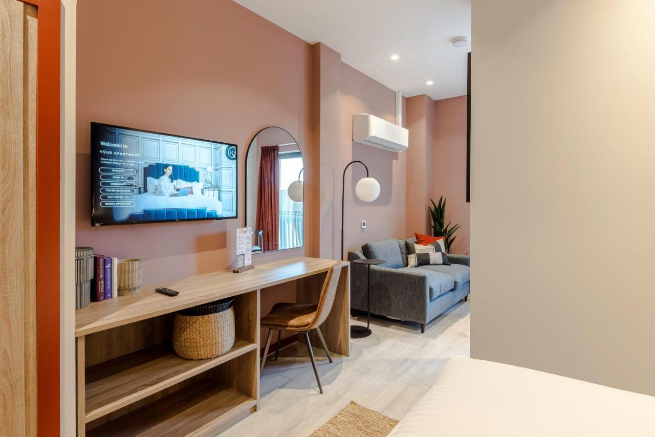 Your I Aparthotel *