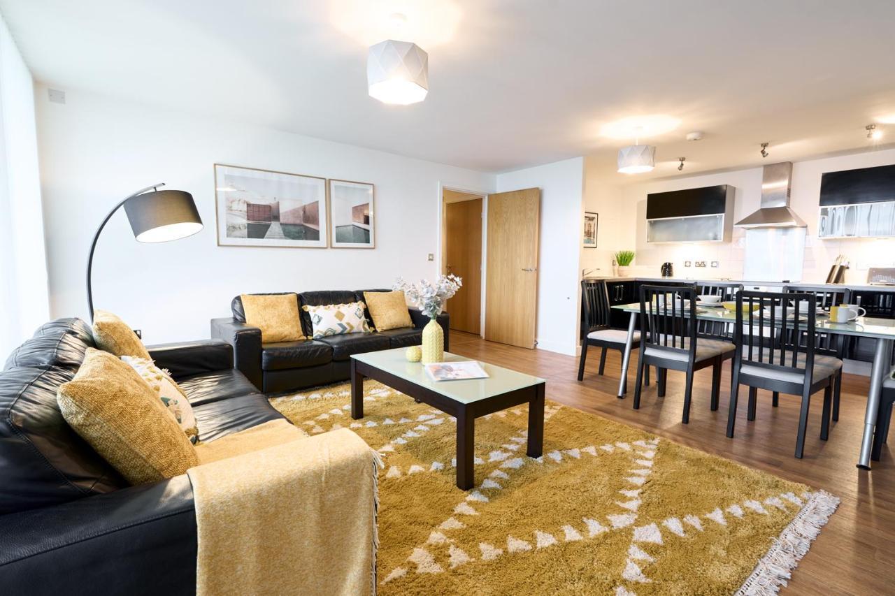 Shortstaymk Vizion Apartments, With Free Superfast Wi-Fi, Parking, Sky Sports And Movies Apartamento Milton Keynes