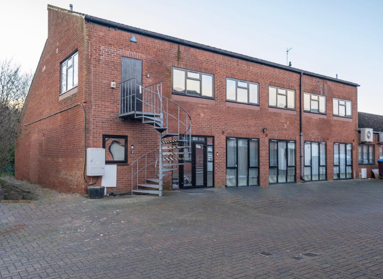 Infra Mews: Versatile For Extended Apartment Milton Keynes