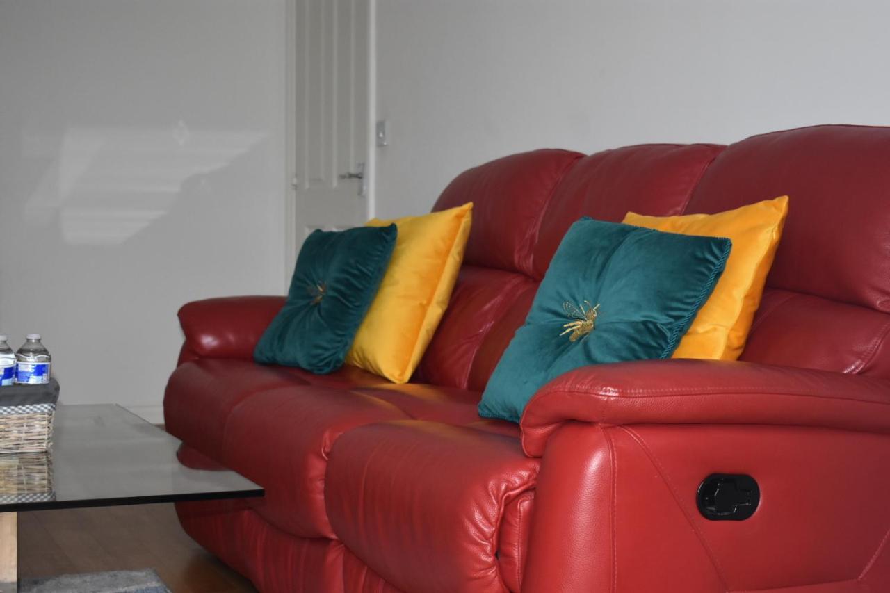 Apartamento Classy Campbell Park Apartment, Balcony & Free Parking