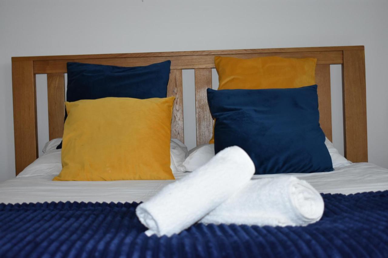 Classy Campbell Park Apartment, Balcony & Free Parking Apartamento Milton Keynes