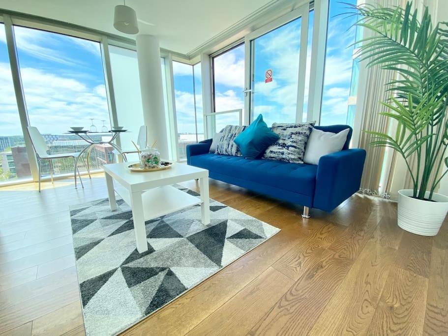 Apartment Modern 2 Bed In Mk, Free Parking, Smart Tv, Chelsea House *