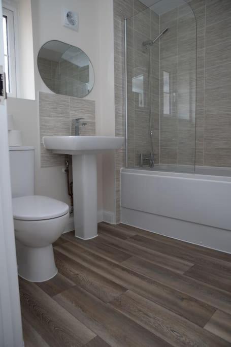 7 Swiftsure - 4 Bedroom Luxury And Spacious Holiday home