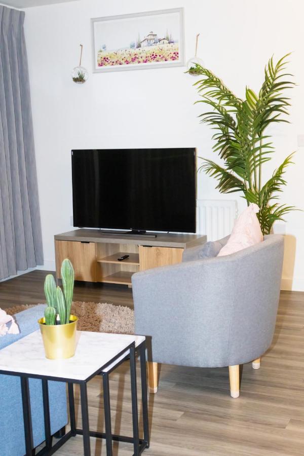 Luxurious Mk Apartment-campbell Park Apartment Milton Keynes