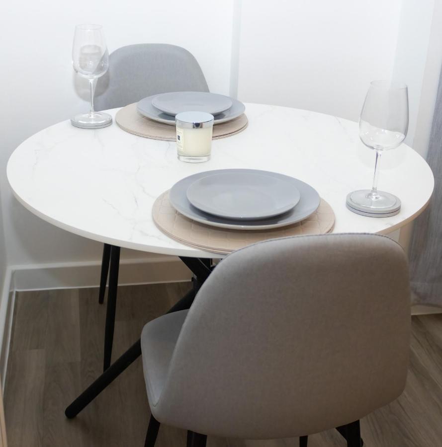 Luxurious Mk Apartment-campbell Park