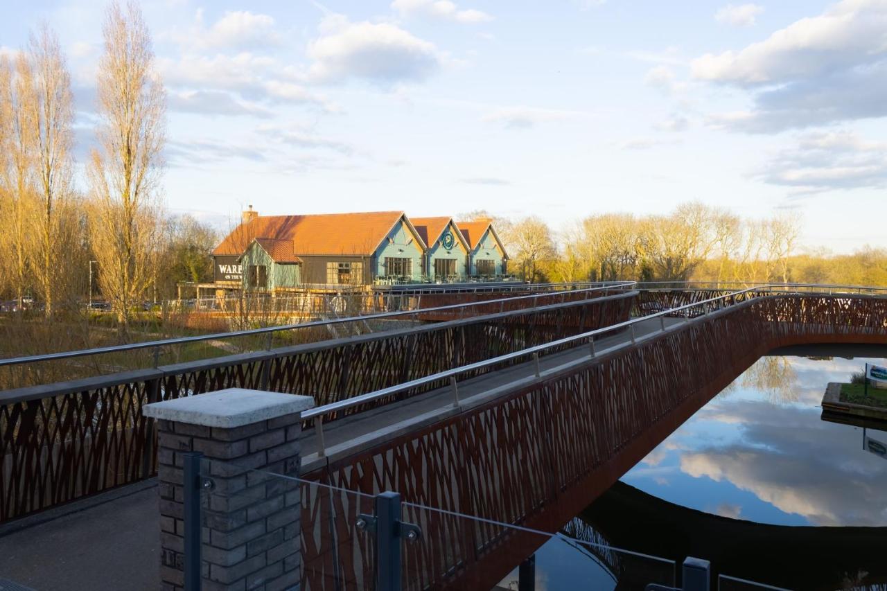Luxurious Mk Apartment-campbell Park Milton Keynes