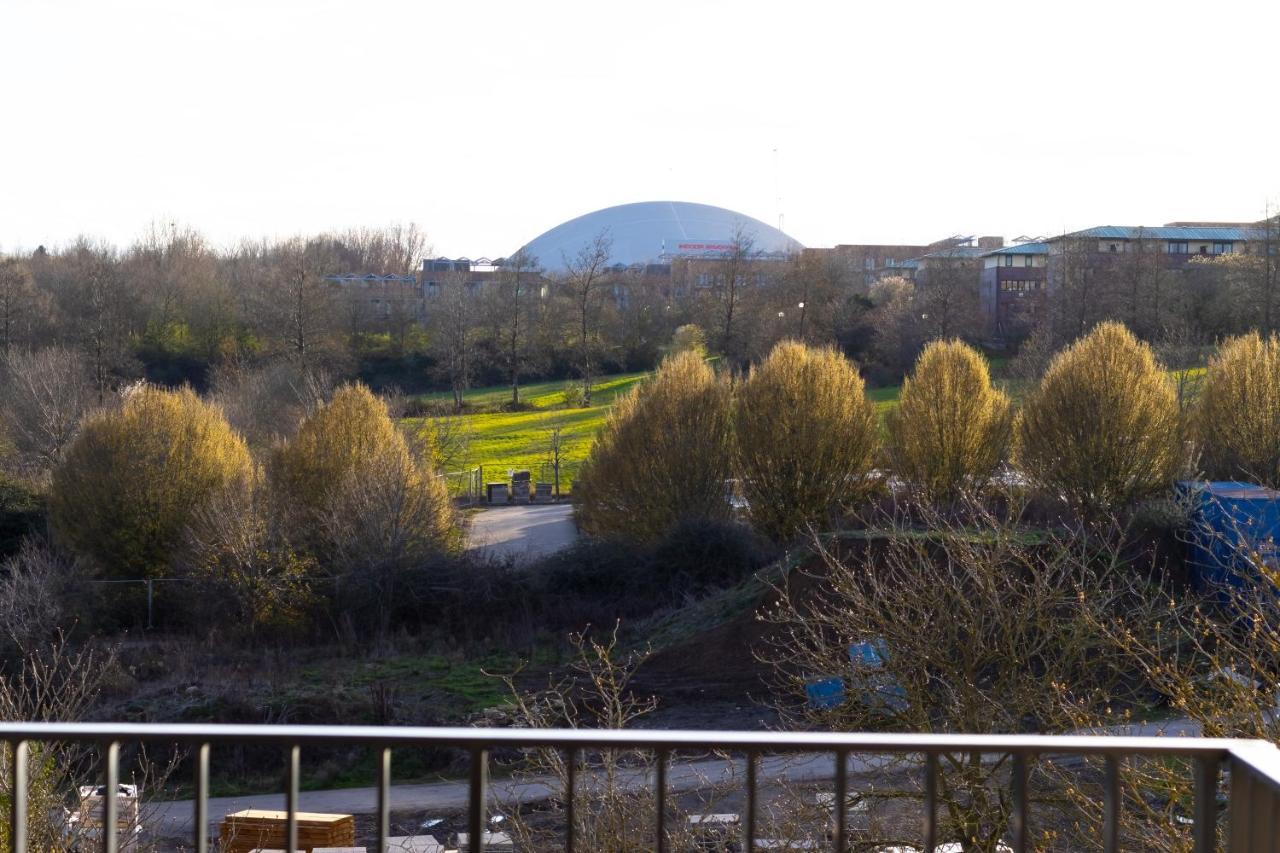 Luxurious Mk Apartment-campbell Park Apartment Milton Keynes