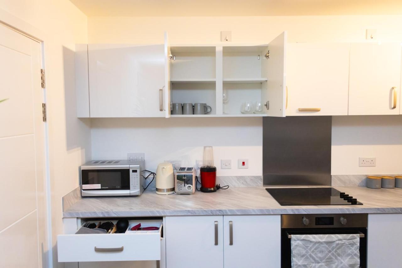 Luxurious Mk Apartment-campbell Park Apartment