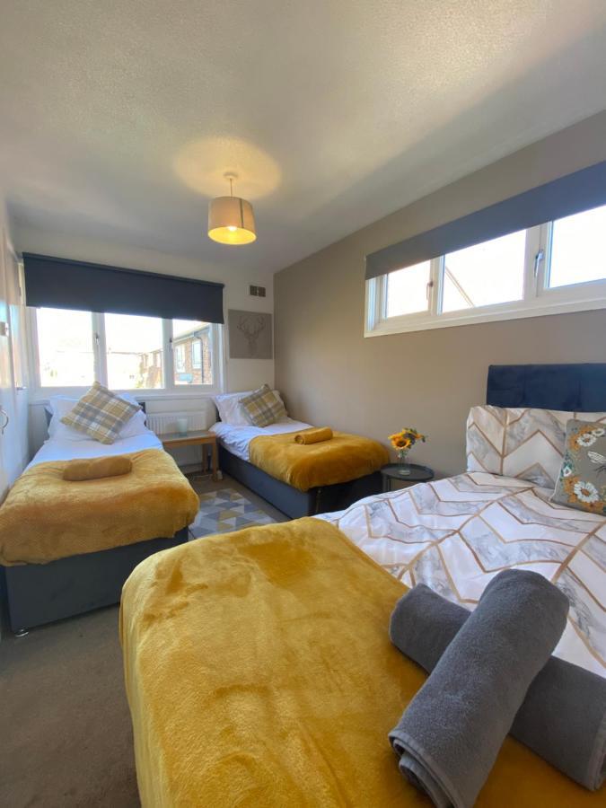 Apartment Cosy 1 Bedroom House In With Free Wifi And Parking By Hp Milton Keynes