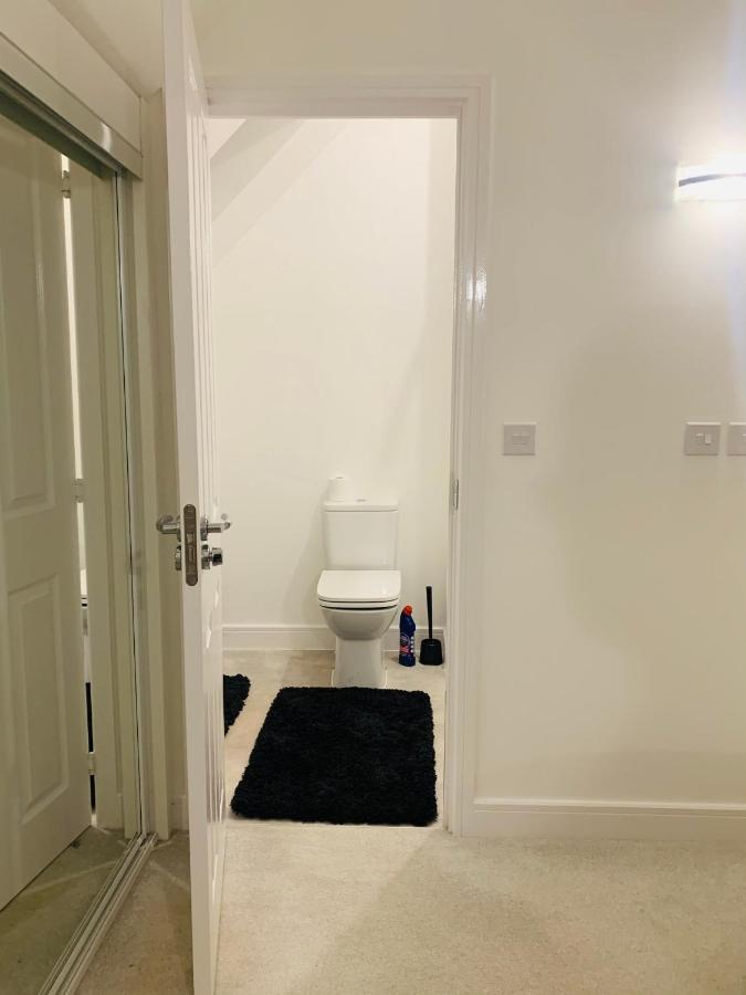 Deluxe En Bedroom With Free On Site Parking Homestay *