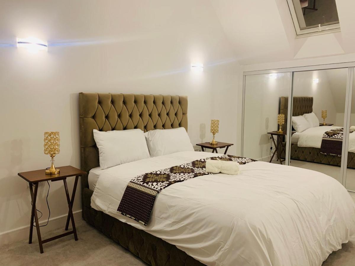 Deluxe En Bedroom With Free On Site Parking * Milton Keynes