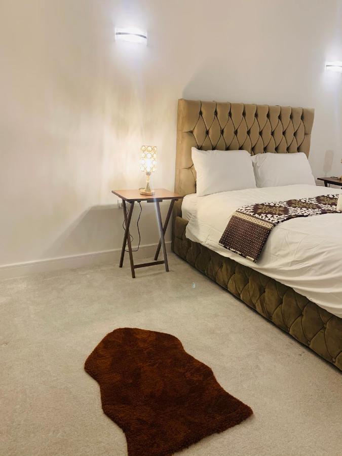 Deluxe En Bedroom With Free On Site Parking Homestay *