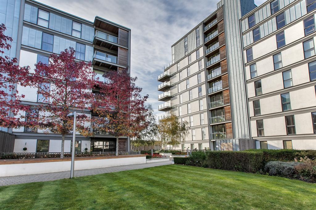 Shortstaymk Vizion Apartments, With Free Superfast Wi-Fi, Parking, Sky Sports And Movies Apartamento Milton Keynes