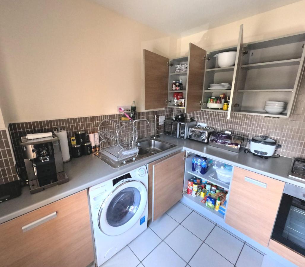 Apartamento Keniji Luxury 2 Bed Milton Keynes