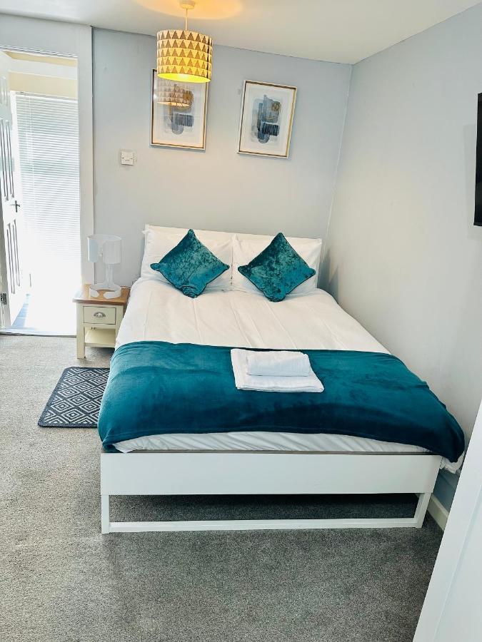 633 South 9th Street Homestay Milton Keynes