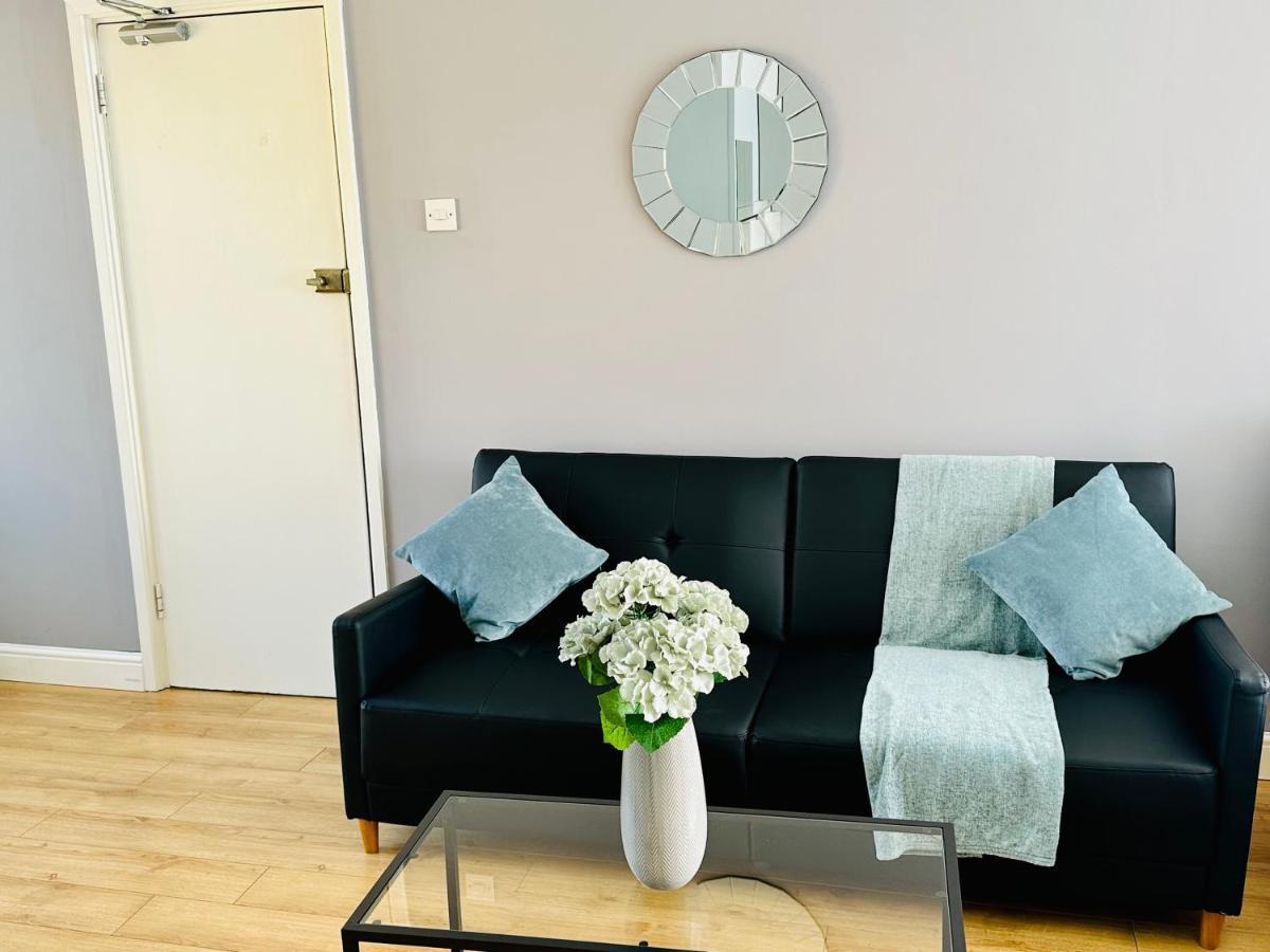 633 South 9th Street Homestay Milton Keynes