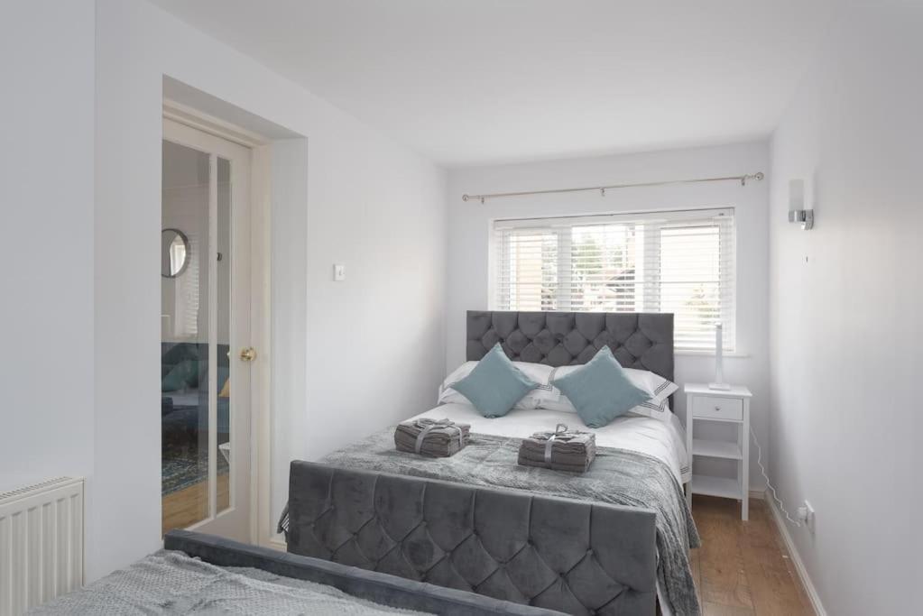 Holiday home Yoko's View Cottage: Detached With Parking & Entertainment