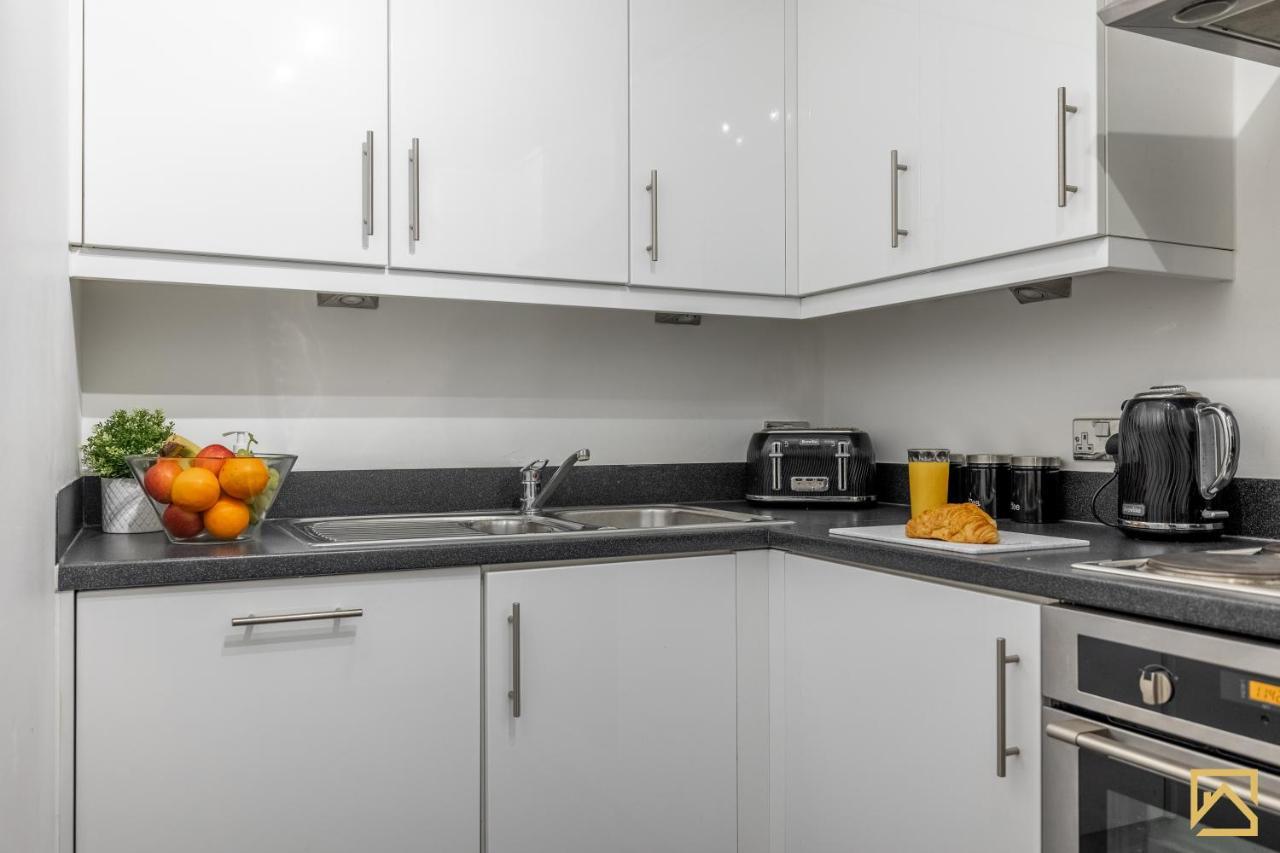 Modern 1 Bed In Mk, Free Parking, Smart Tv, Manhattan House By Valore Services Apartment *