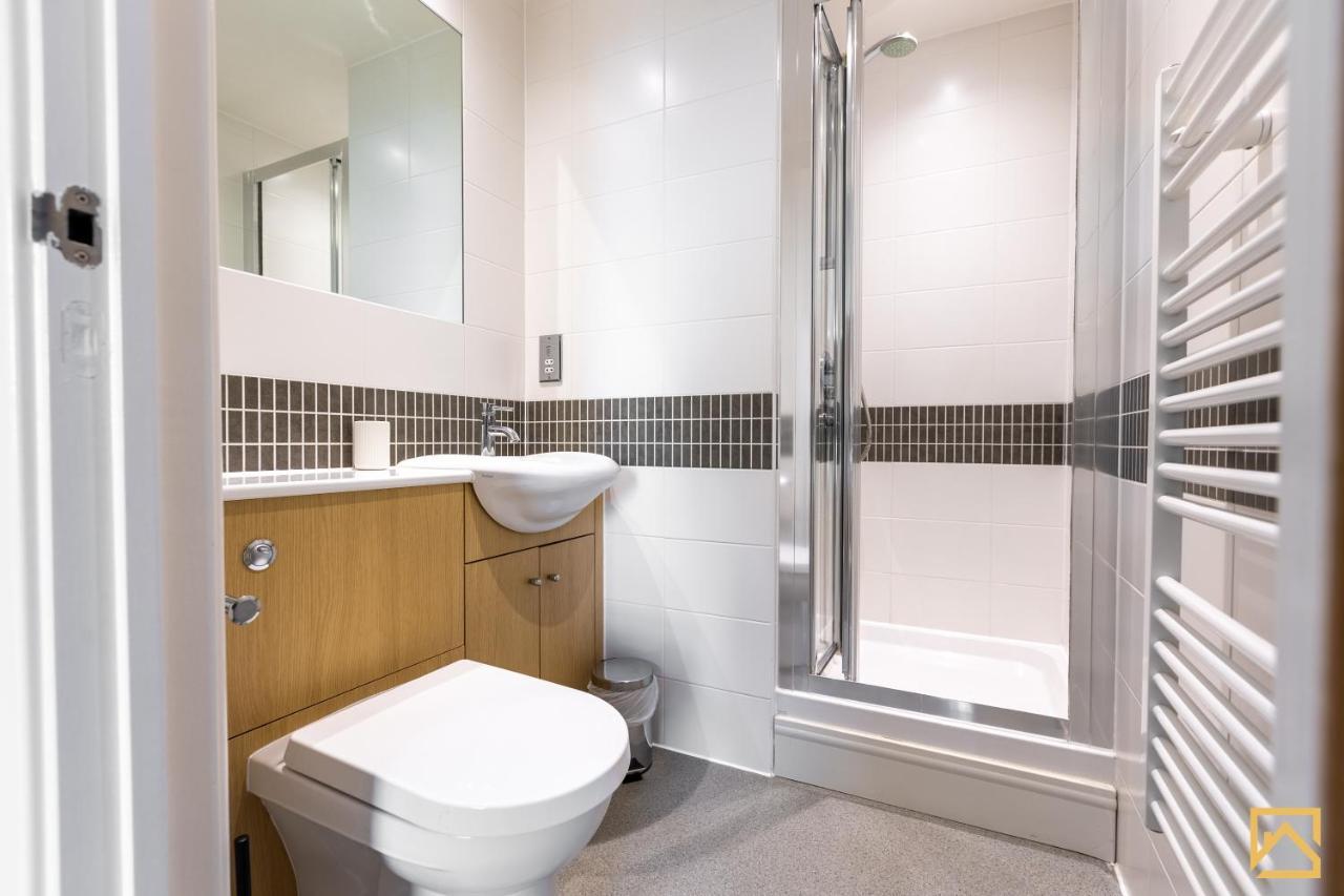 Apartment Amazing View 2 Bed, Free Parking By Valore Services *