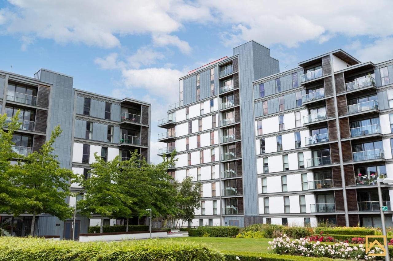 Amazing View 2 Bed, Free Parking By Valore Services Apartment