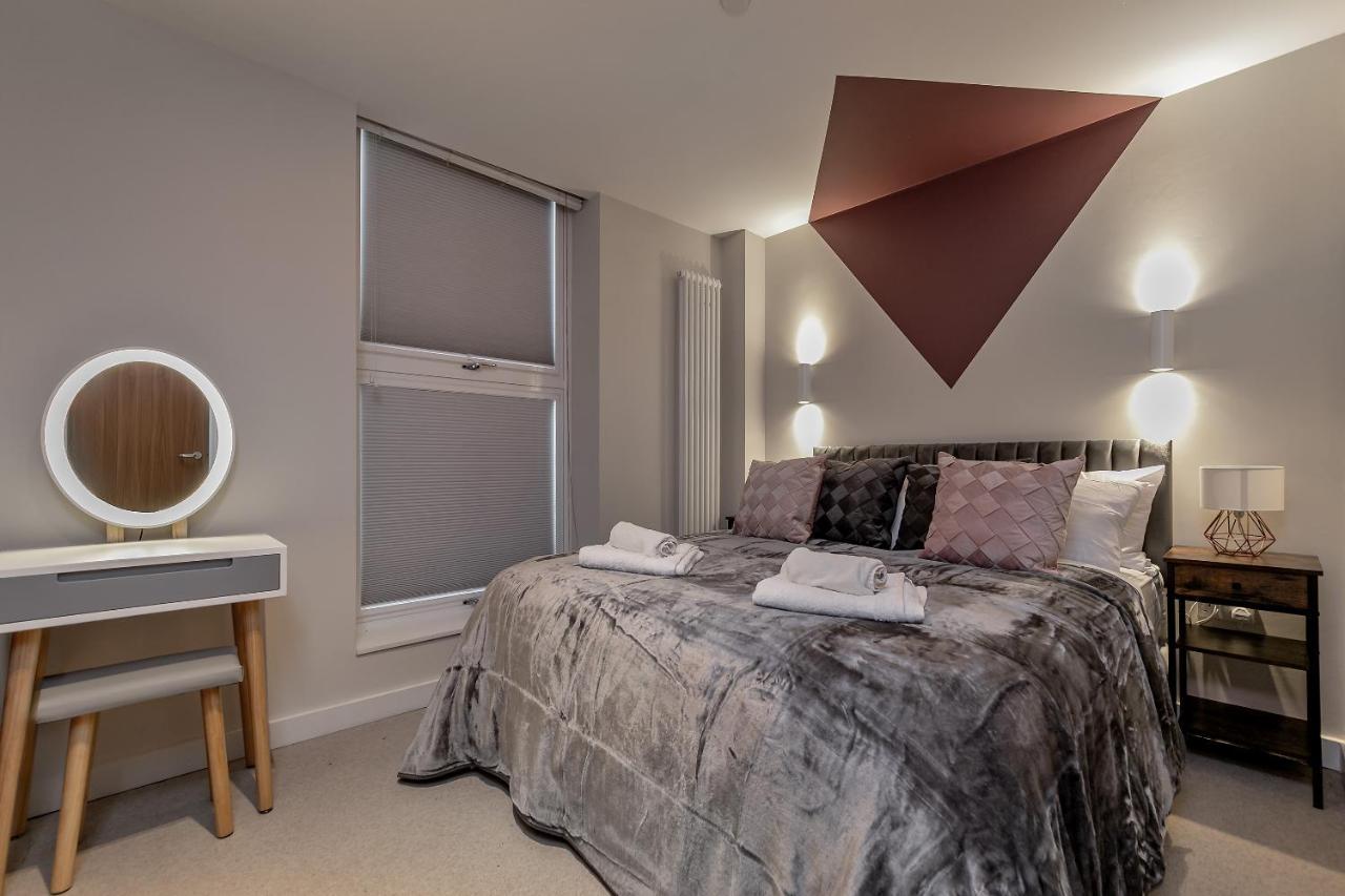 The Diamond At Mk Centre Apartment *