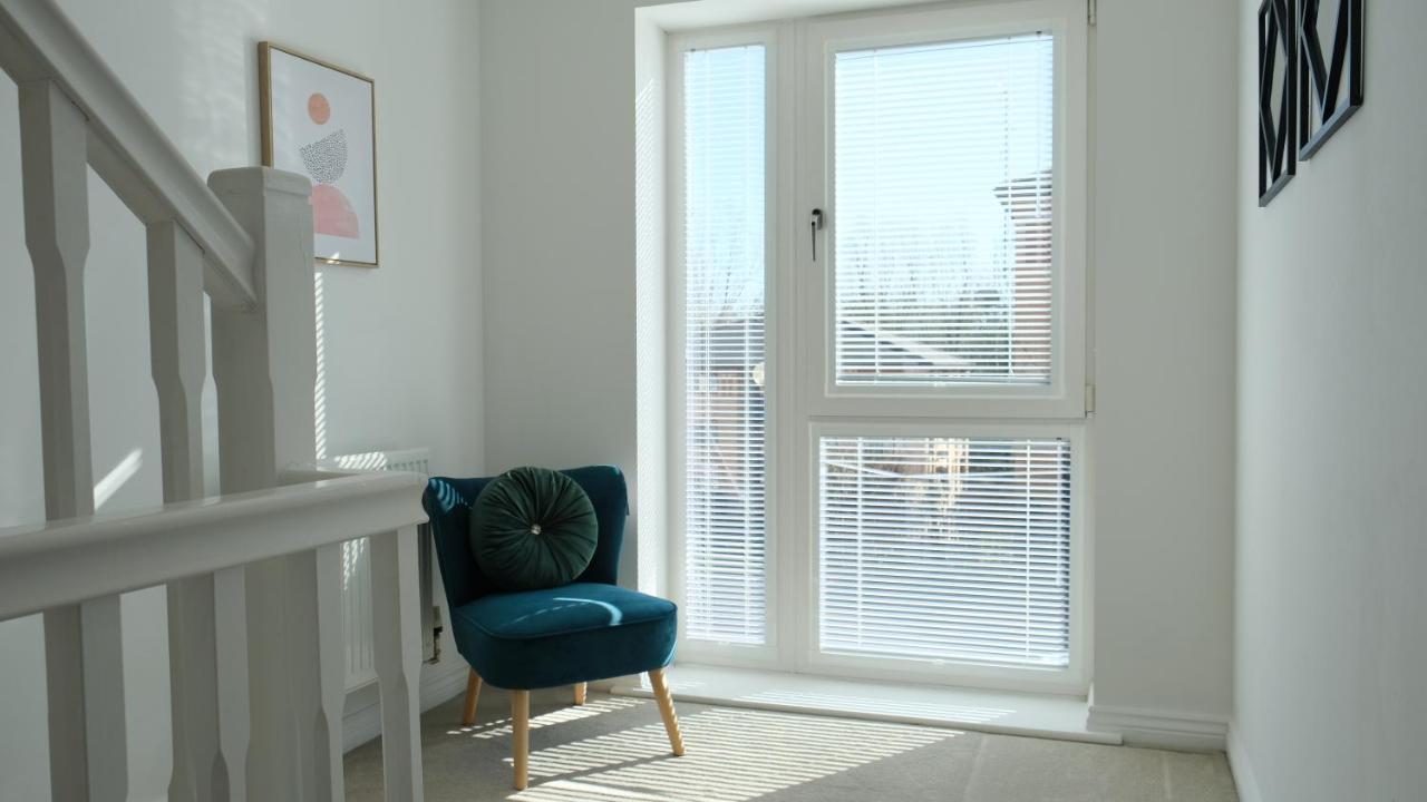 Urban Oasis: 4br Centre Retreat With Garden Milton Keynes