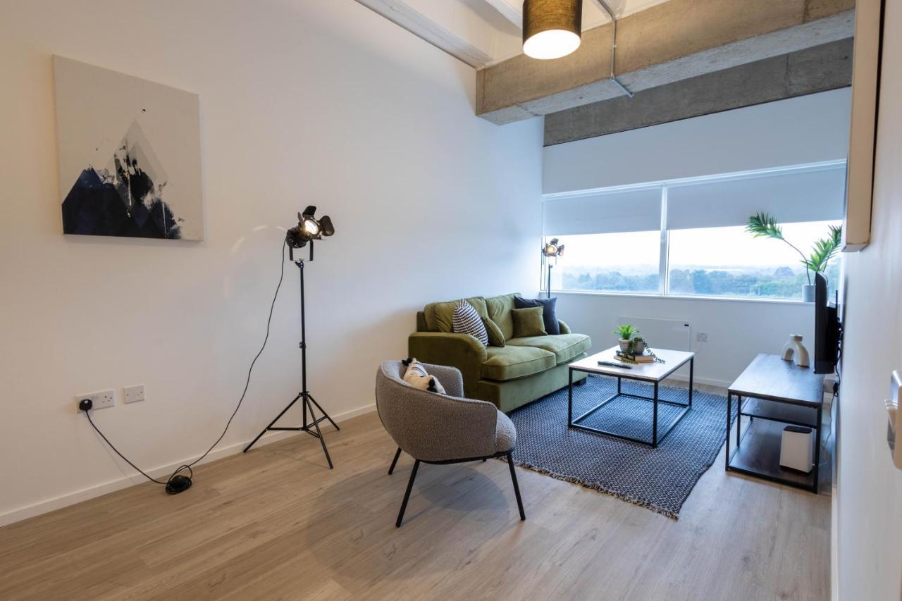 Apartment Stunning View In Location Free Parking