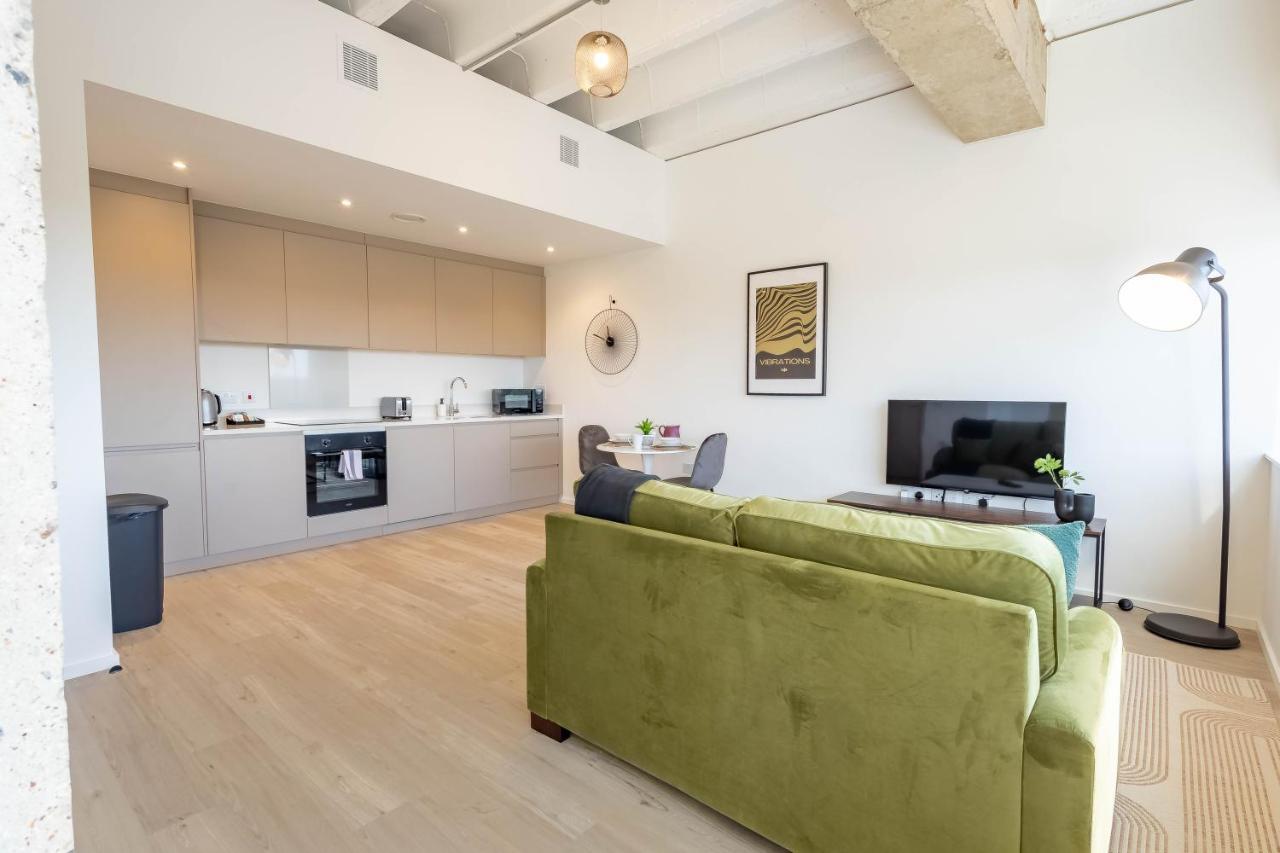 Apartment Stunning View In Location Free Parking *