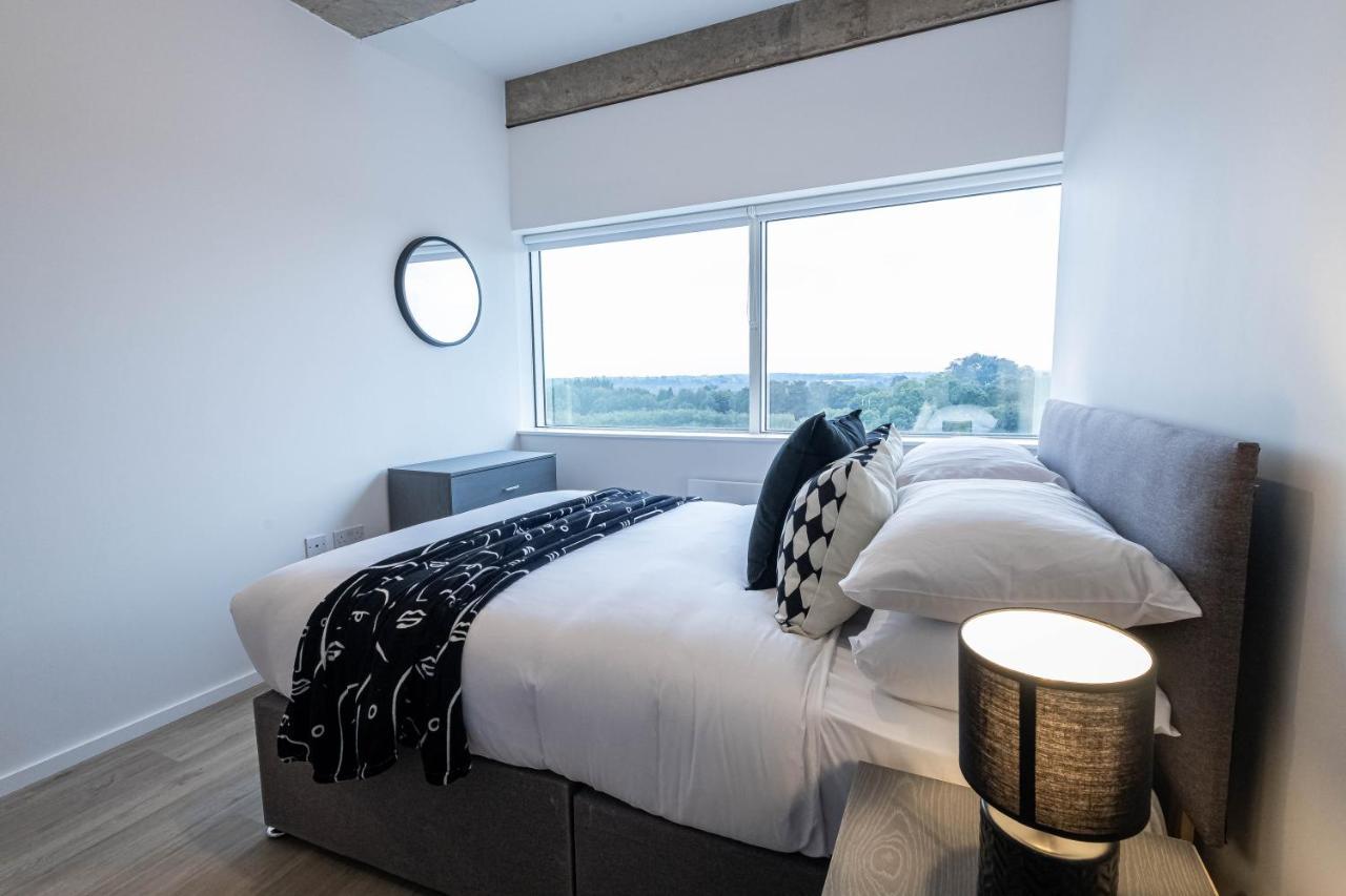 Apartment Stunning View In Location Free Parking *