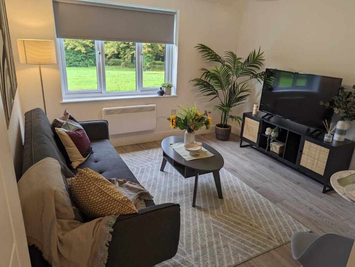 Apartment Hornbeam Court - Milton Keynes