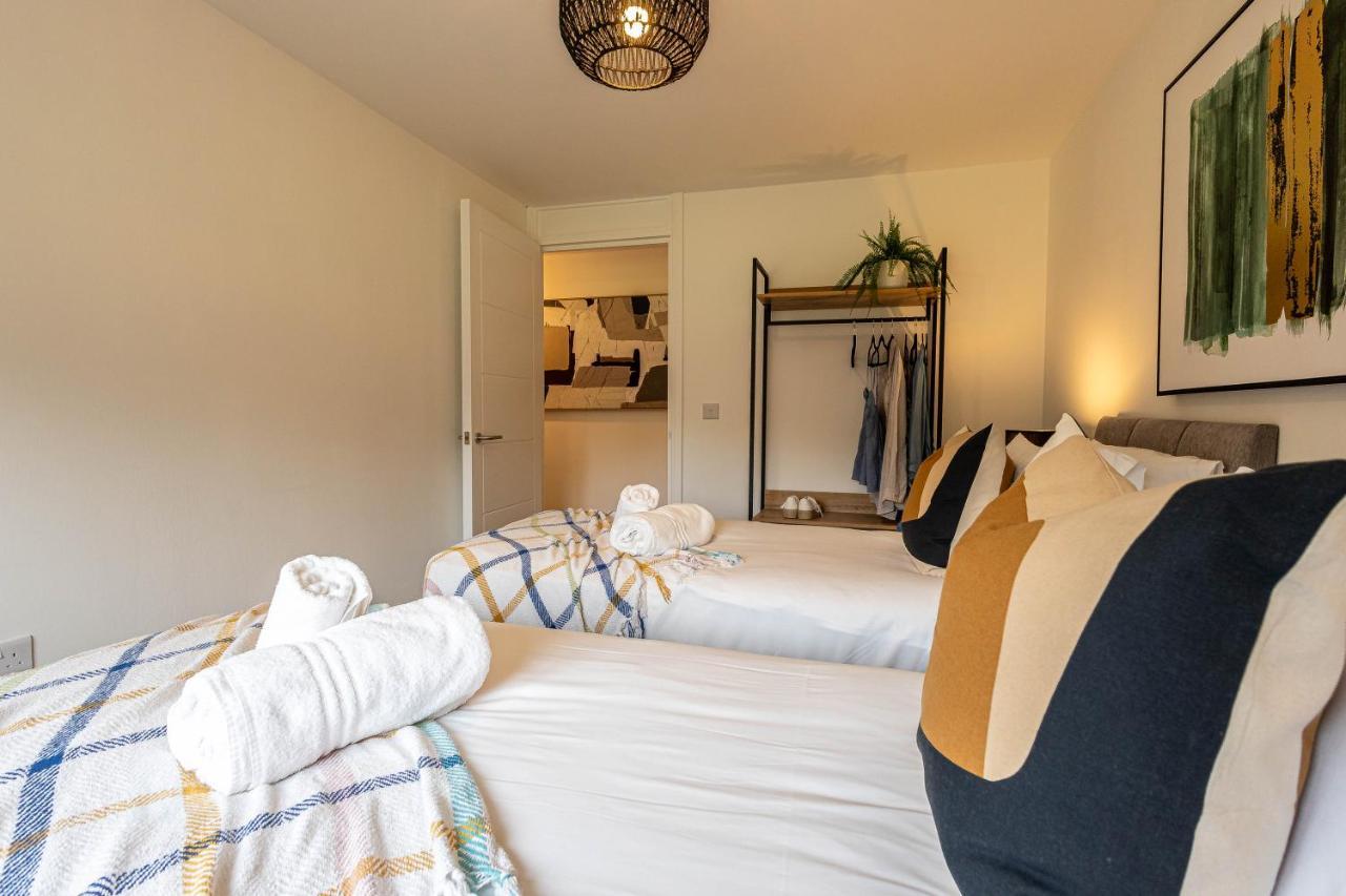 Hornbeam Court - * Milton Keynes