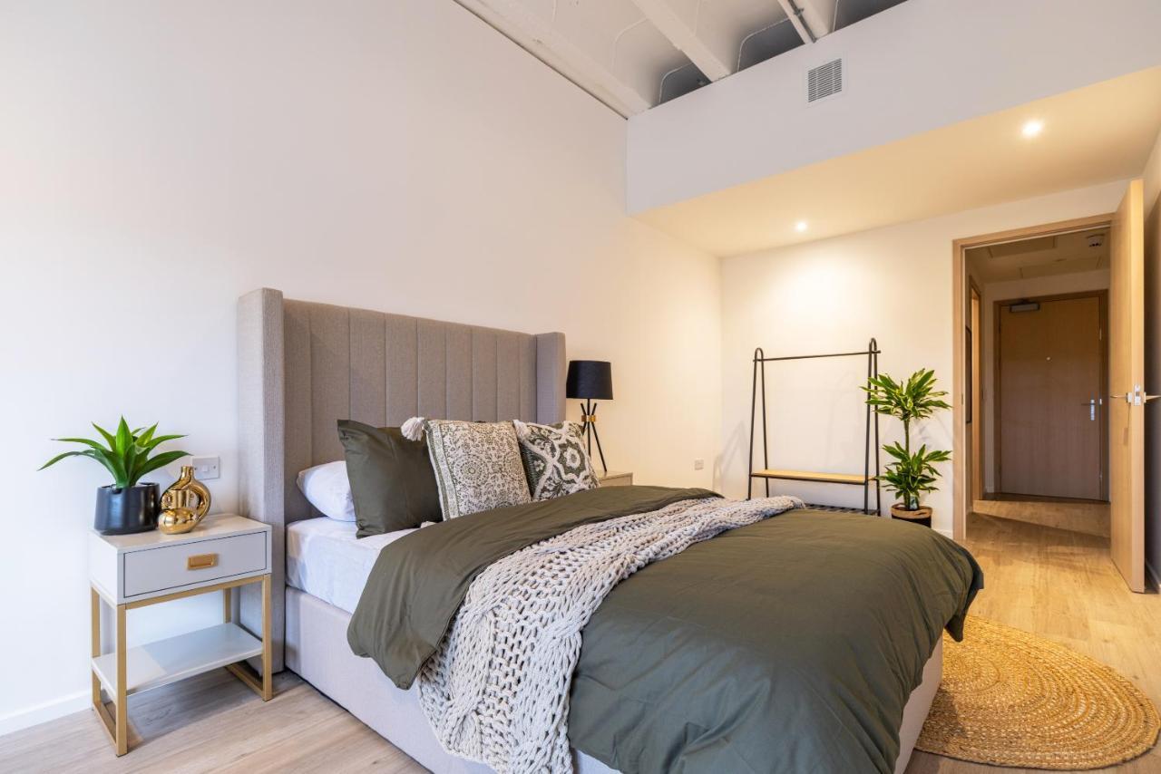 Elegant 3 Apartment