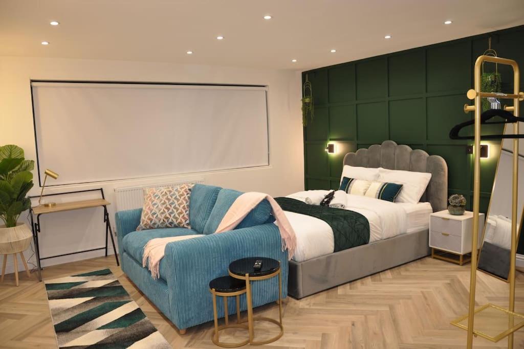 Cosy, Spacious Apt - Central Mk-smart Tv-free Wifi Apartment Milton Keynes