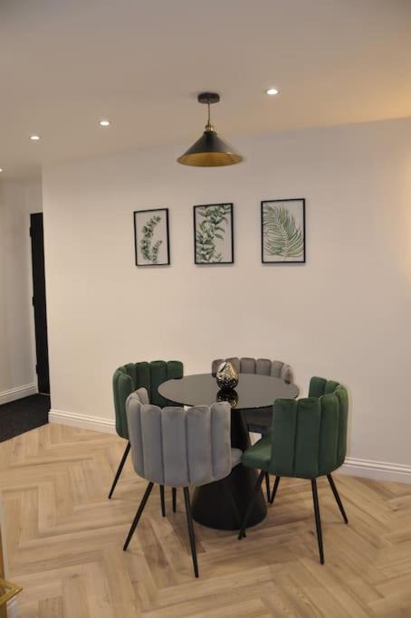 Cosy, Spacious Apt - Central Mk-smart Tv-free Wifi Milton Keynes
