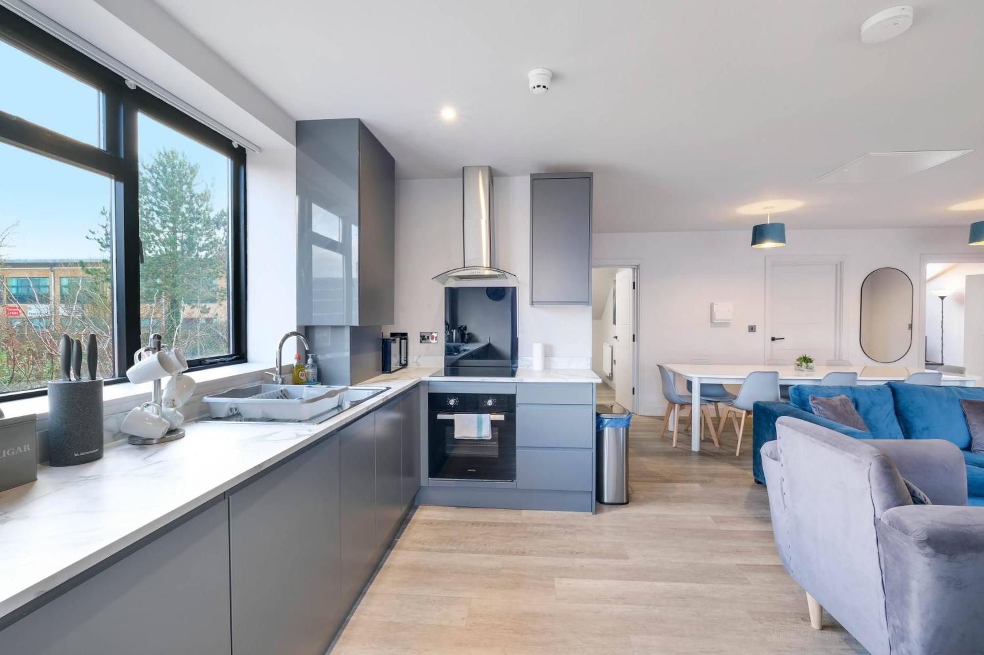 Infra Mews: Versatile For Extended