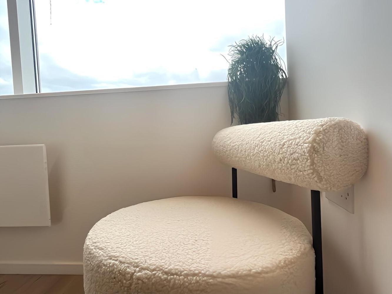 Apartment 1br Luxury Flat At Train Station - Long Welcome - Just Ask
