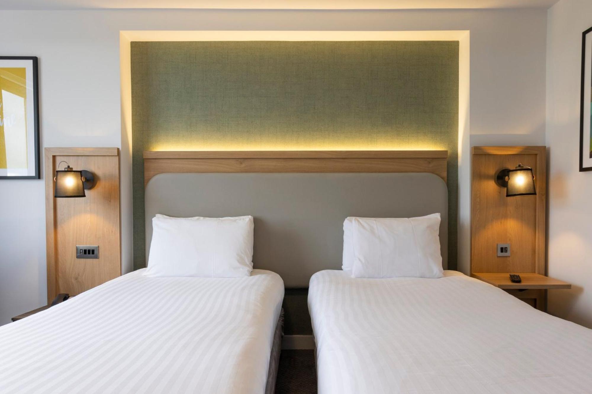 By Ihg Hotel