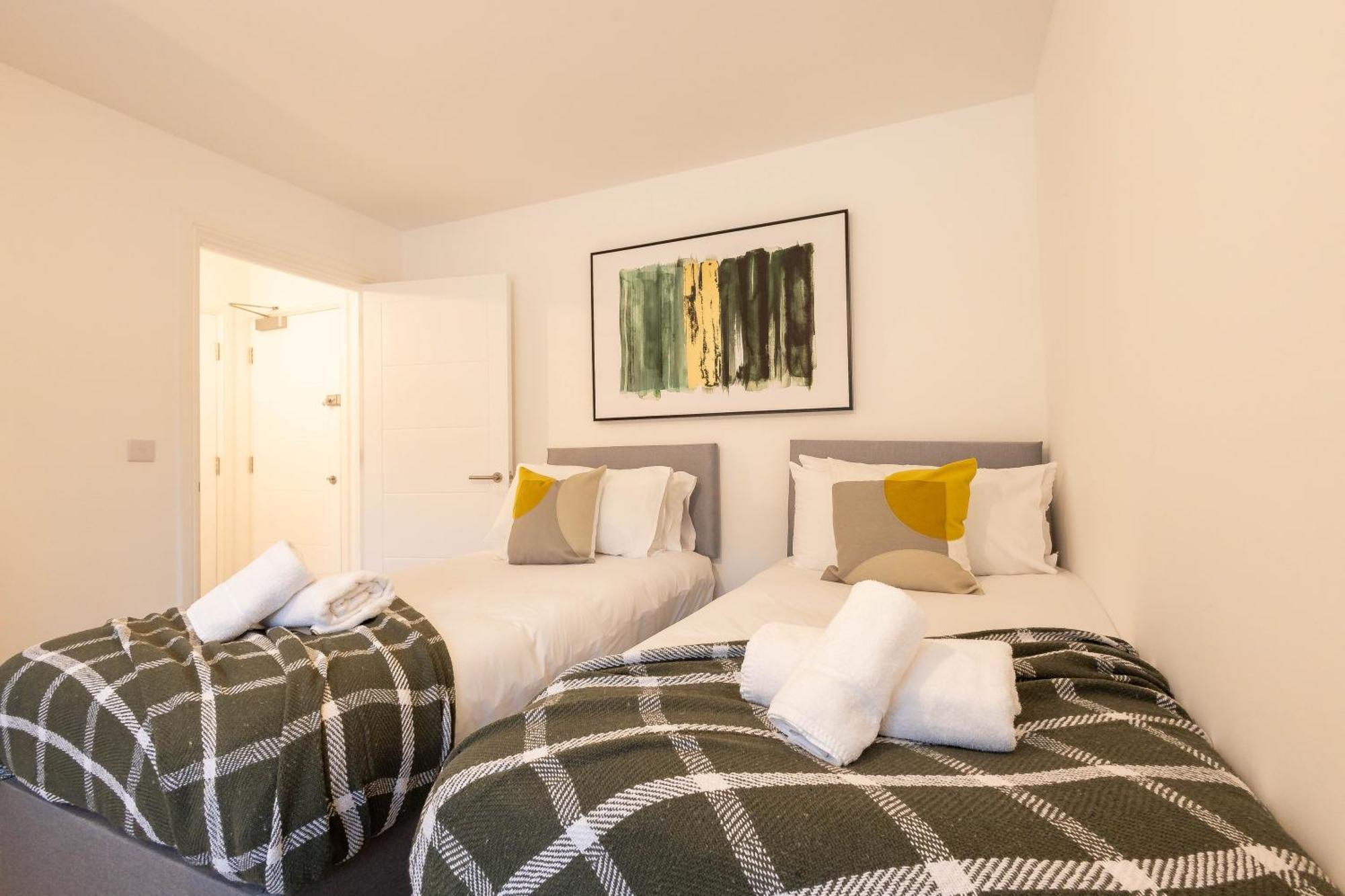 Apartment Hornbeam Court - Milton Keynes