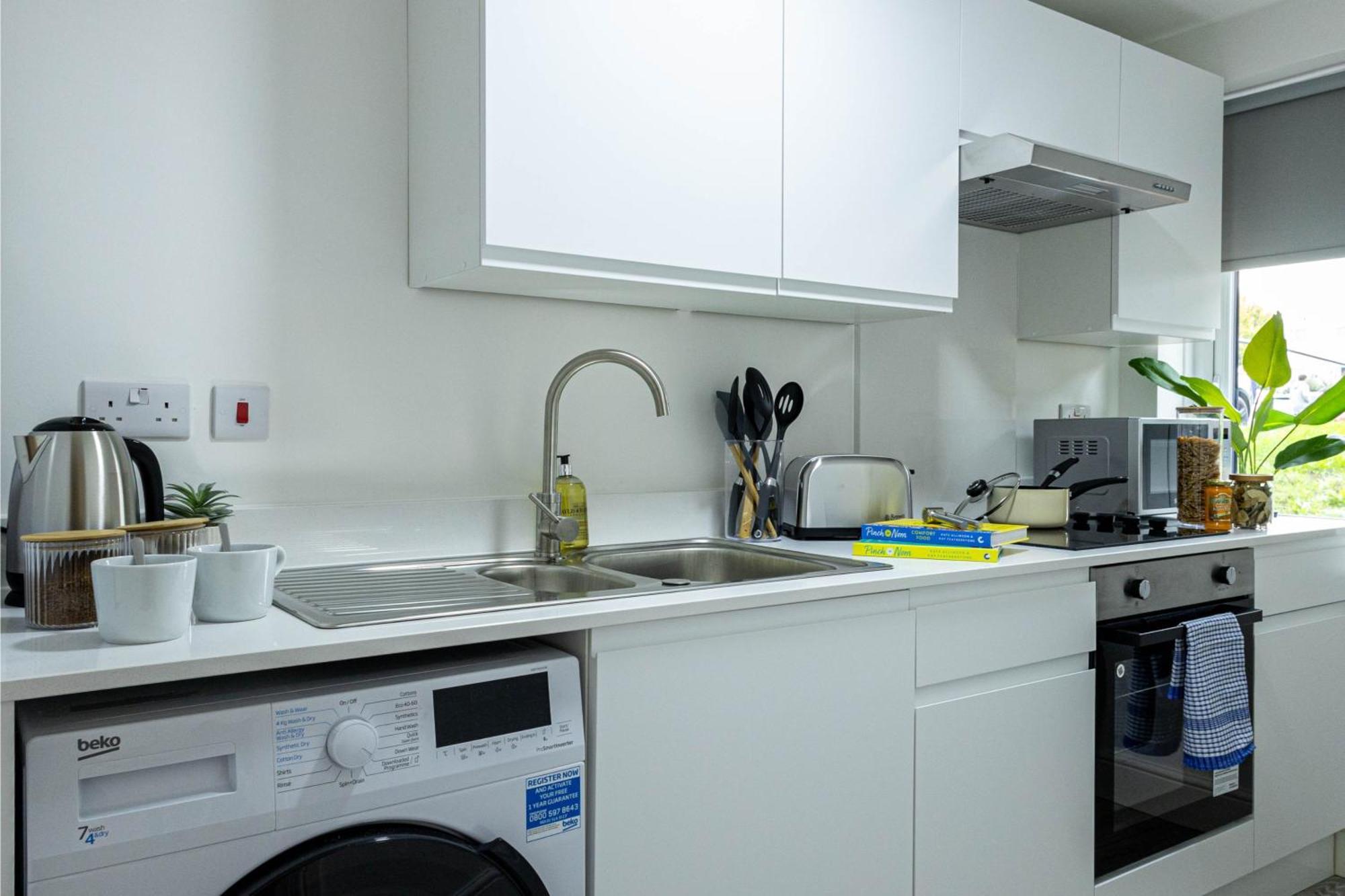 Hornbeam Court - * Milton Keynes