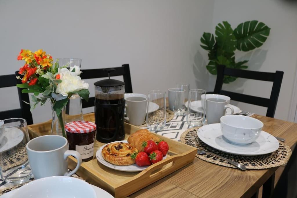 Hospedagem domiciliar Elegant In Stylish House *