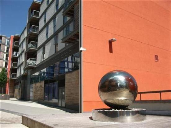Shortstaymk Vizion Apartments, With Free Superfast Wi-Fi, Parking, Sky Sports And Movies Apartamento Milton Keynes