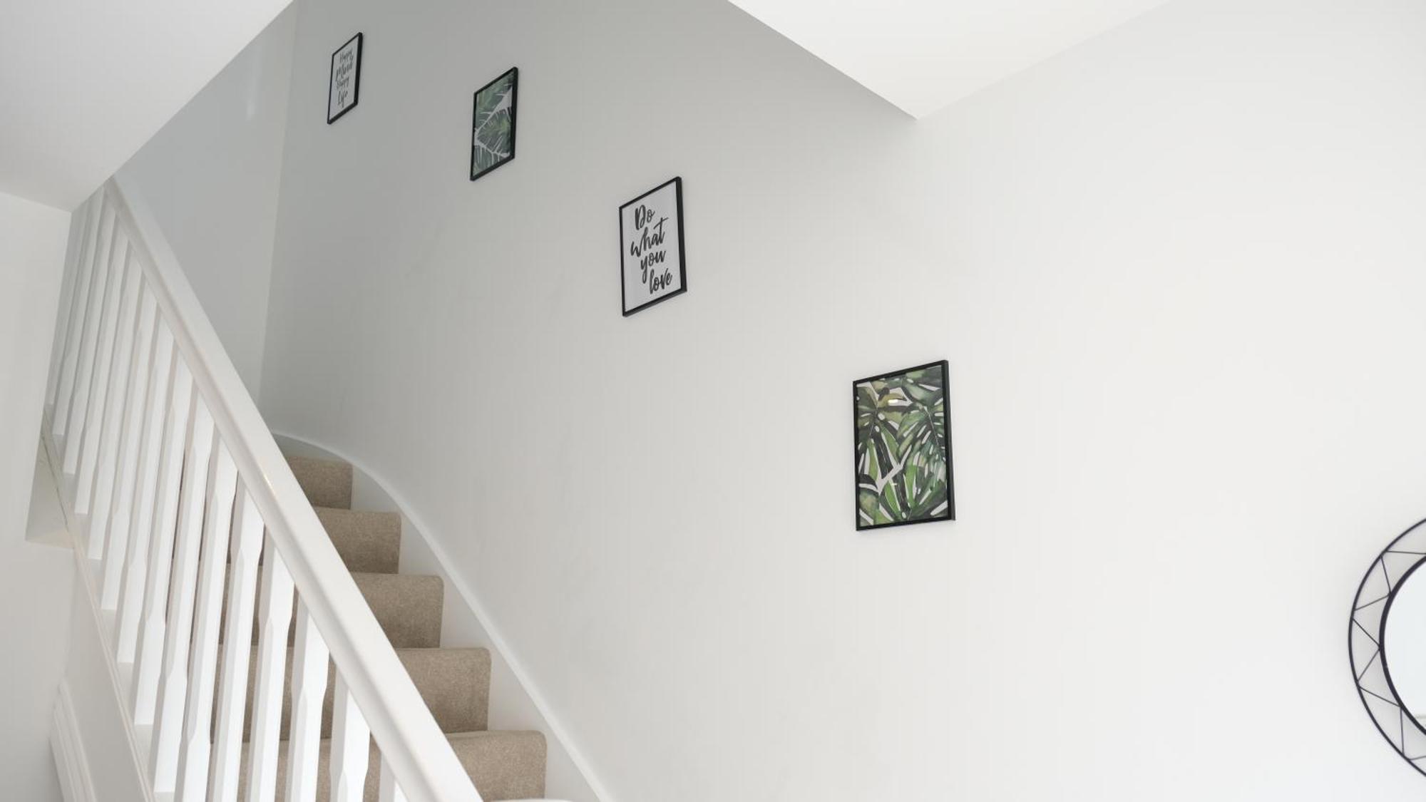 Urban Oasis: 4br Centre Retreat With Garden *