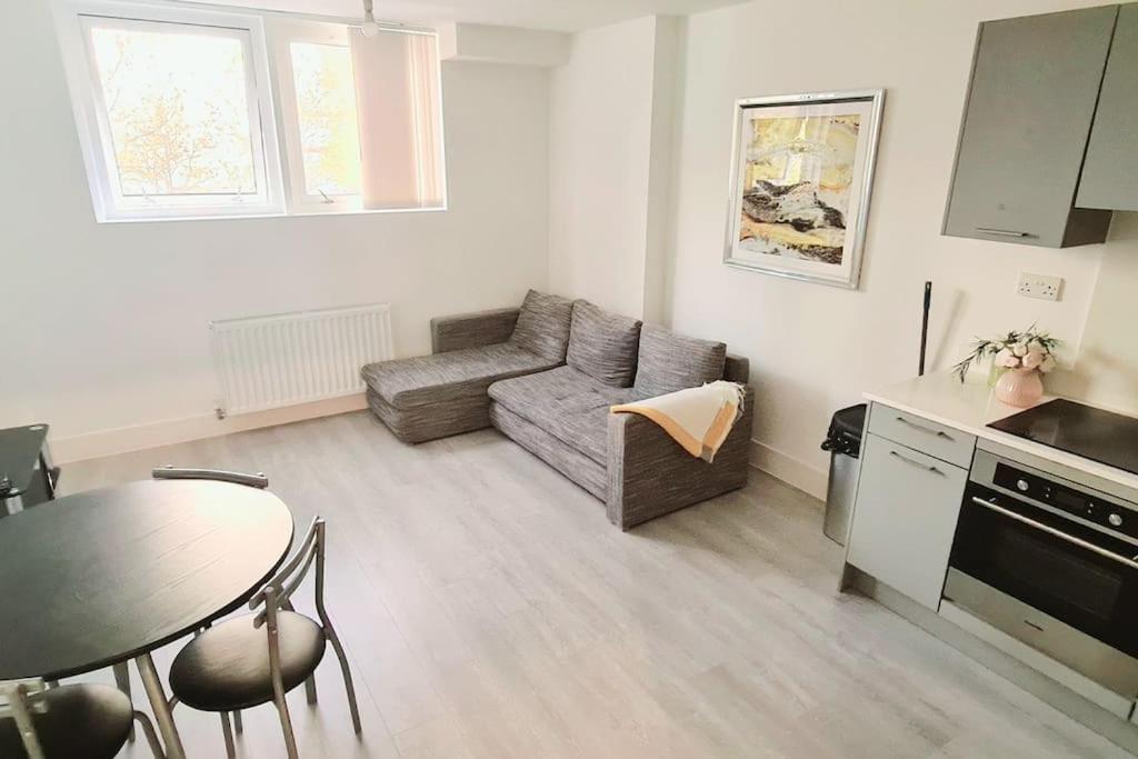Towergate Apartment
