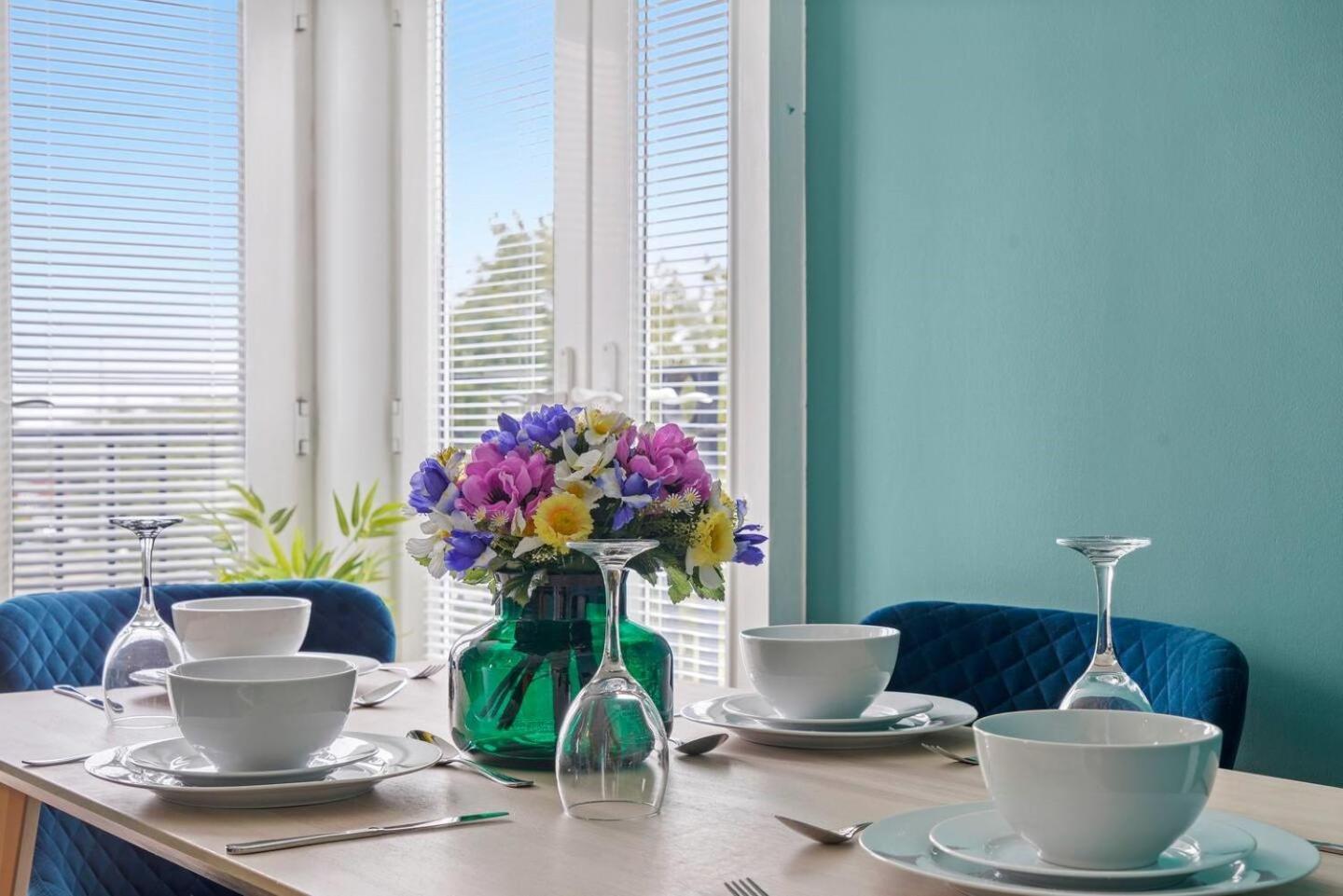 Entire 2 Bedroom Luxury With Free Parking Milton Keynes