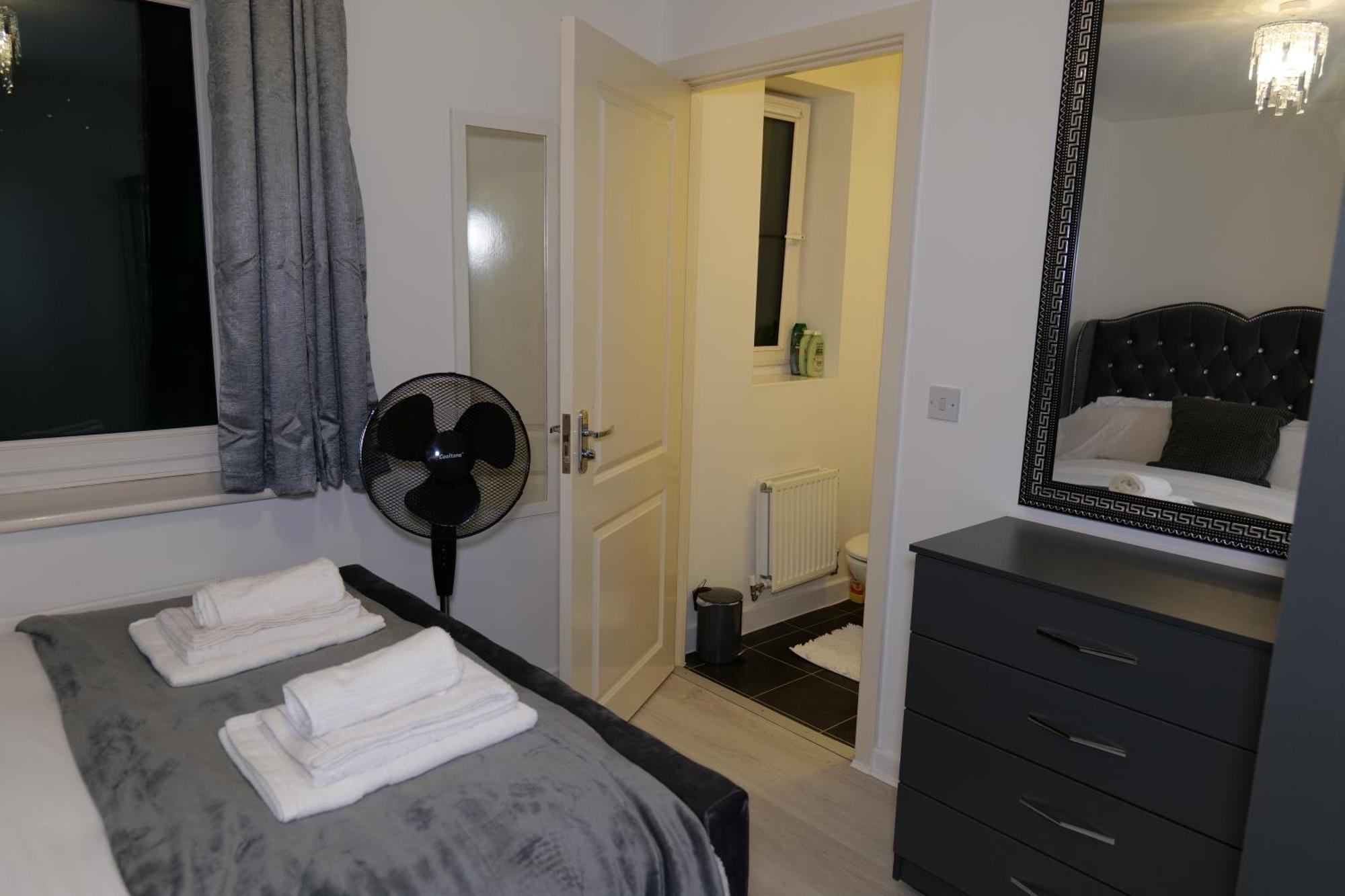 Giomakay Luxury * Milton Keynes